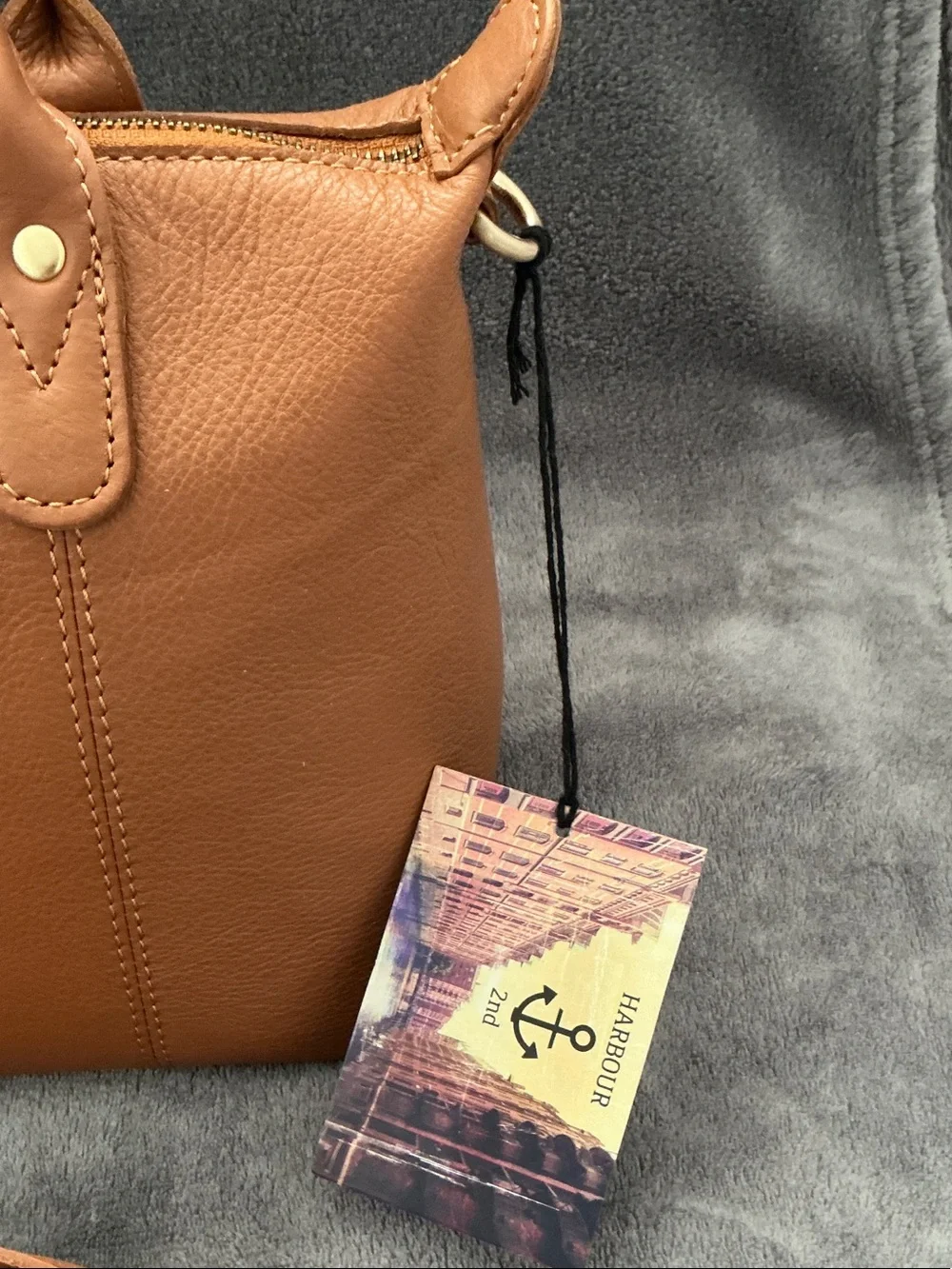 NWT Harbour 2ND Structured Tan Leather Shoulder Bag with Detachable Strap
